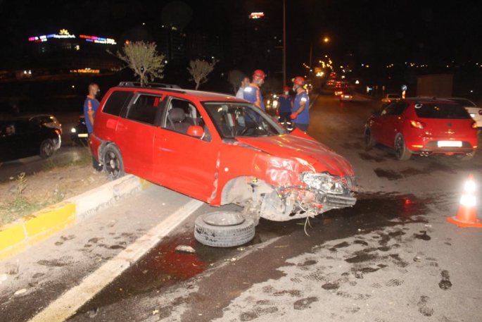 Adıyaman’da Düğünden Dönen Aile Kaza Yaptı 4 Yaralı