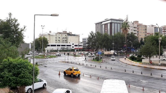 Adıyaman'da kavurucu sıcaklara yağmur molası