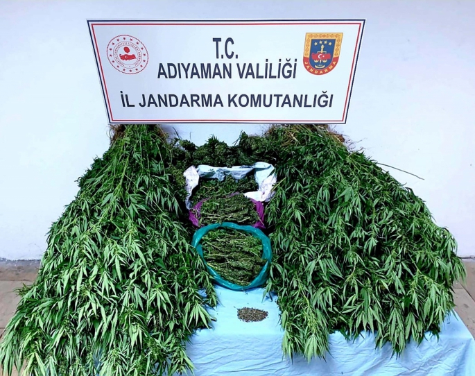 Adıyaman’da uyuşturucu operasyonu: 3 gözaltı