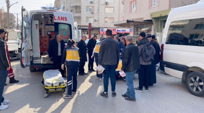 Adıyaman kamyonete çarpan bisikletli  yaralandı