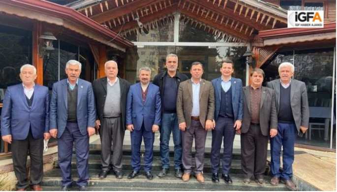 AK Parti Merkez İlçe Başkanı Alkayış Genel Meclis Üyeleri ile bir araya geldi