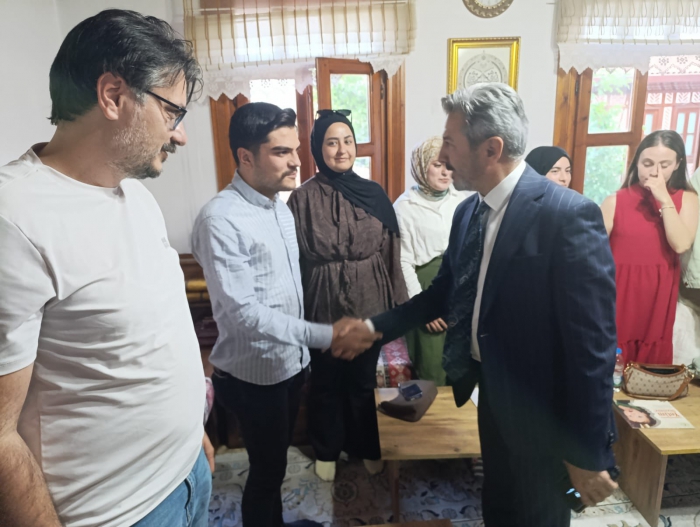 Bakan Yardımcısı Aydın, Adıyamanlı Gençlerle Buluştu