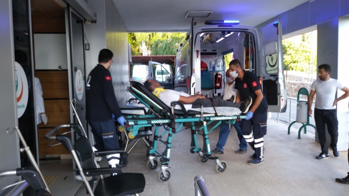Çelikhan’da trafik kazası: 3 yaralı