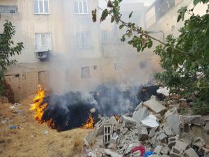 Adıyaman'da Bahçe Yangını Paniğe Neden Oldu