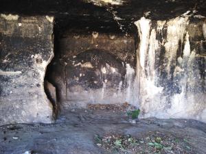 Adıyaman'da Bin 800 Yıllık 3 Katlı Mağara Bulundu