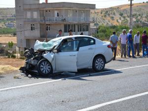 Besnide Trafik Kazası: 3 Yaralı