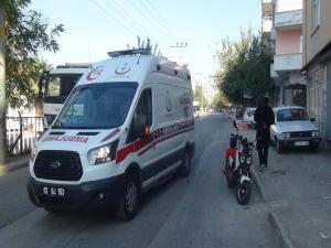 Halk Otobüsü İle Motosiklet Çarpıştı: 2 Yaralı