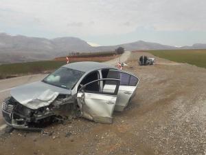 Kahta'da İki Otomobil Çarpıştı: 6 Yaralı