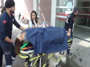 Minibüsün Çarptığı Kadın Yaralandı
