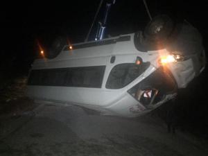 Turistleri Taşıyan Minibüs Kaza Yaptı: 15 Yaralı