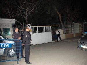 Adıyaman'da Polis Merkezine Silahlı Saldırı
