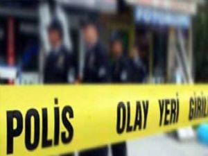 Bıçakla Yaralanan Şahıs Polis Merkezine Sığındı