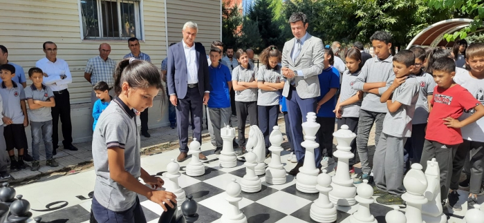 Hayırsever iş insanı Karahan’dan Eğitime bir katkı daha