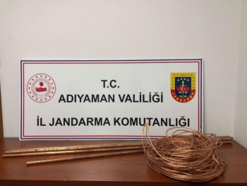 Adıyaman'da bakır çubuk ve kablo çalan şahıslar yakalandı
