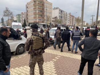 Adıyaman’da köpek kavgası 3 yaralı 5 gözaltı