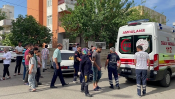 Adıyaman’da otomobiller çarpıştı 2 yaralı