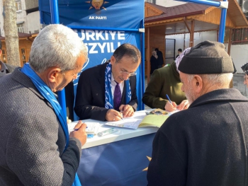 Ak parti Adıyaman İl Başkanı Mehmet Dağtekin ve teşkilatı sahada