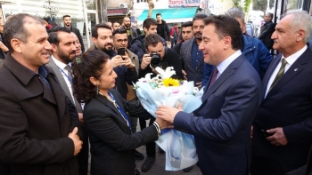 DEVA Partisi Genel Başkanı Babacan Adıyamanlılara hitap etti  