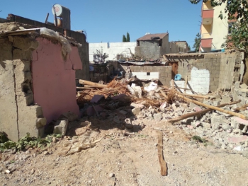 Yılmaz ailesinin evinin inşaatı başladı