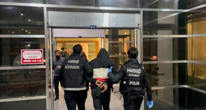 Polisin dur ihtarına uymayan araçtan uyuşturucu çıktı