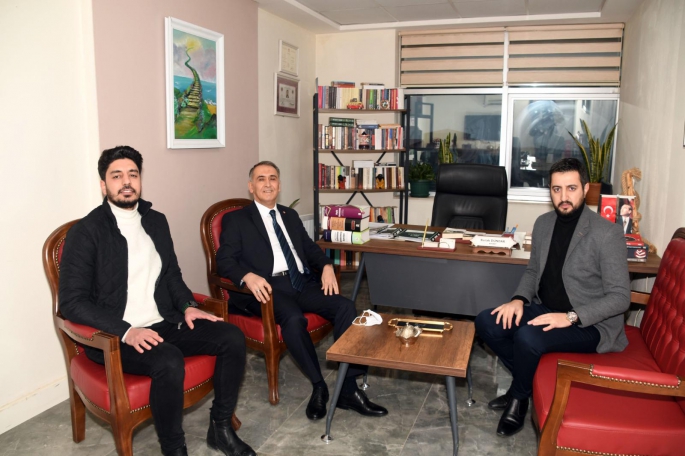 Vali Çuhadar’dan Dündar Hukuk Bürosuna Ziyaret