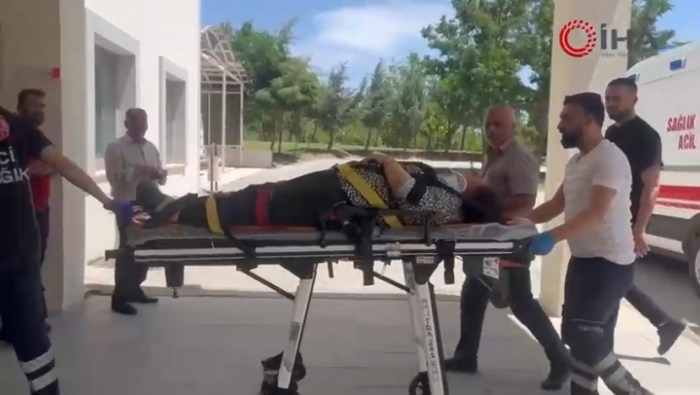 Yolcu otobüsü ile otomobil çarpıştı: 1 yaralı
