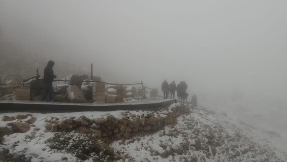 Adıyaman Nemrut Dağı’na Yılın İlk Kar’ı Yağdı 5