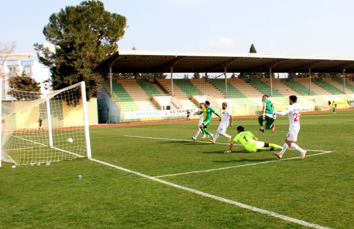 Adıyaman 1954 Spor ile Düzce Spor karşı karşıya geldi