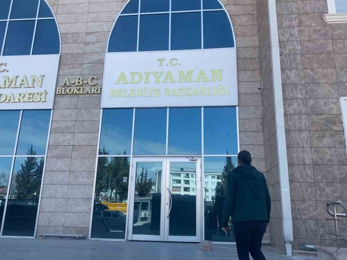 Adıyaman Belediyesi yeni yerinde hizmete devam ediyor
