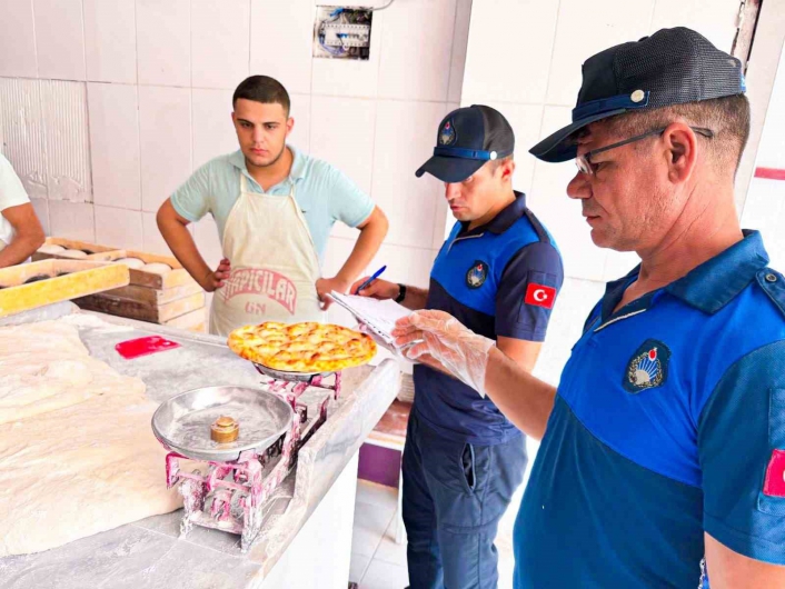Adıyaman Belediyesinden fırınlara hijyen denetimi
