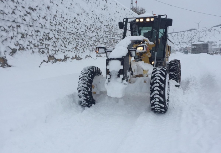 Adıyaman´da kar nedeniyle 27 köye ulaşım sağlanamıyor
