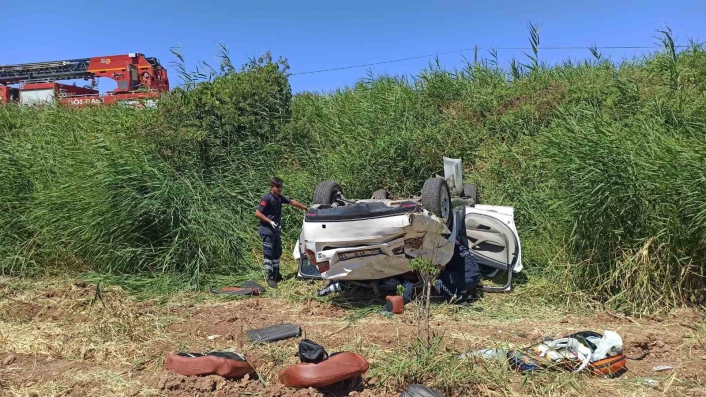 Adıyaman´da otomobil takla attı: 1 ölü, 2 yaralı
