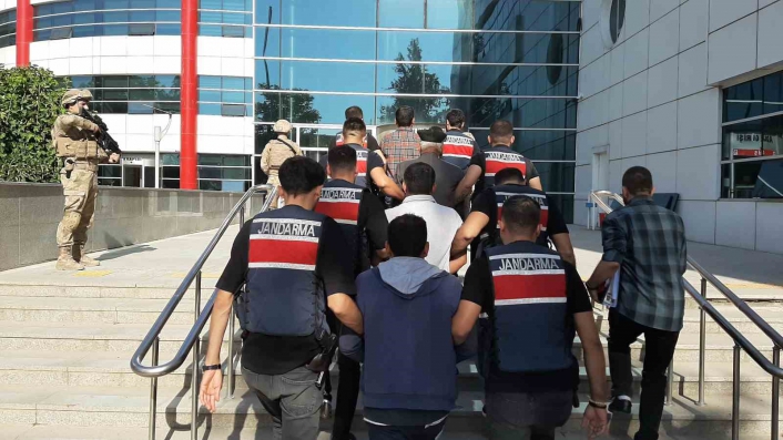 Adıyaman´da PKK/KCK silahlı terör örgütüne yardım ve yataklık yapanlara operasyon
