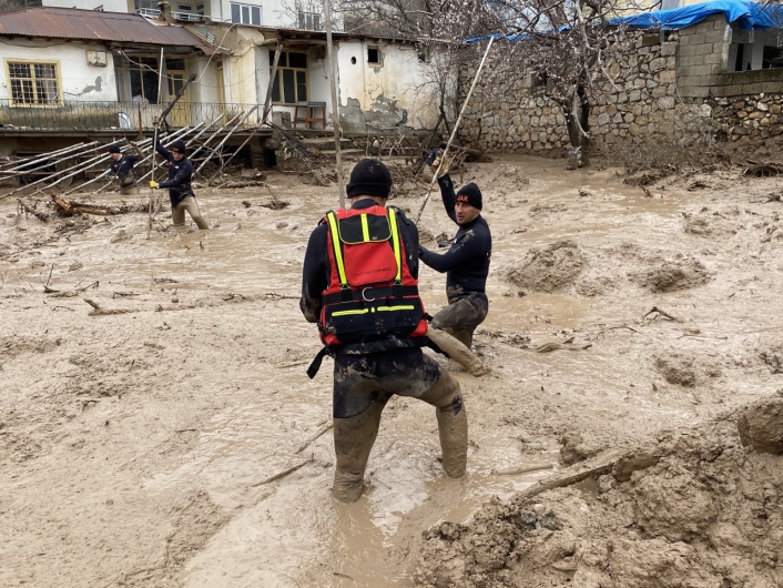 Adıyaman´da sel felaketinin 3. gününde arama çalışmaları devam ediyor
