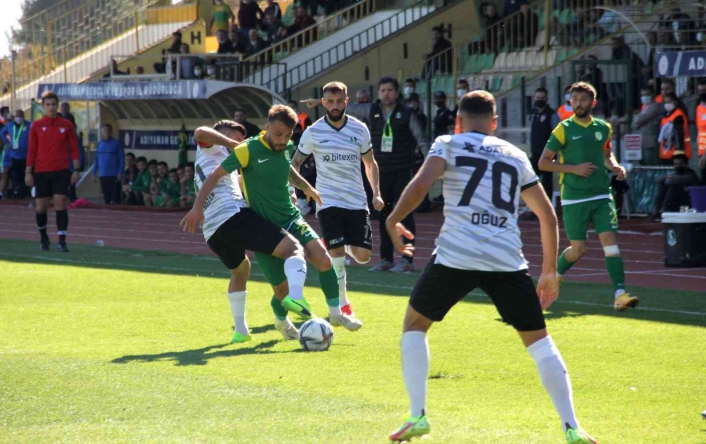 Gelenden 3 Gidenden 3 gol yemeye alıştık