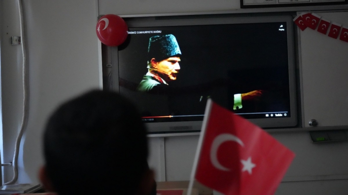 Adıyamanda Cumhuriyet Haftası, 'Cumhuriyete Doğru' filmi ile başladı