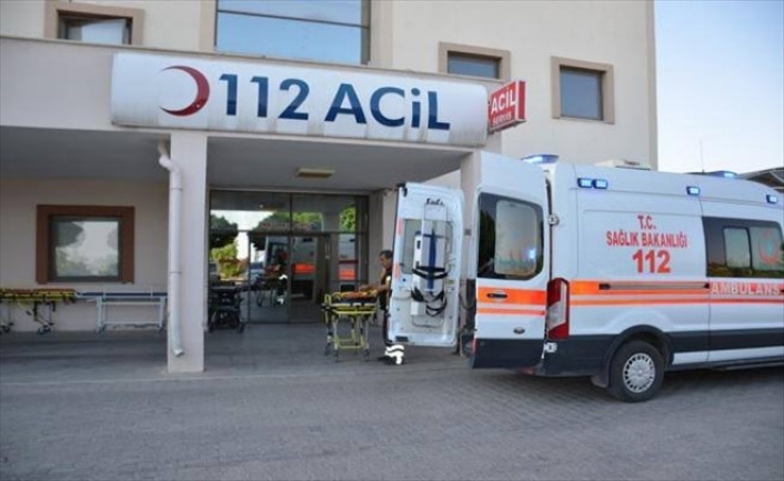 Adıyamanda iki otomobil çarpıştı: 5 yaralı
