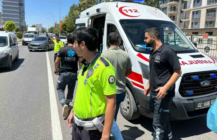 Adıyamanda zincirleme trafik kazası: 1 yaralı
