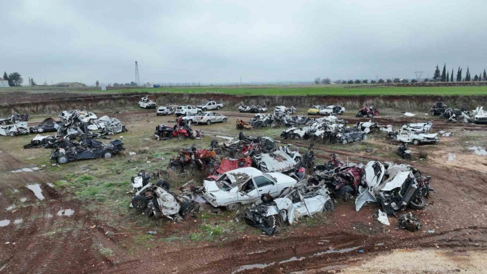 Adıyamandaki araç mezarlığı dron ile görüntülendi