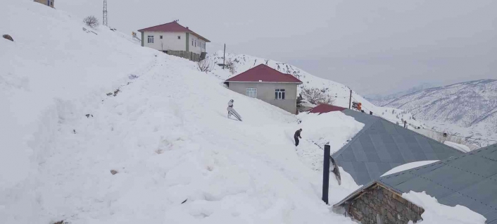 Adıyaman’da Altı köyün yolları 12 gündür kapalı