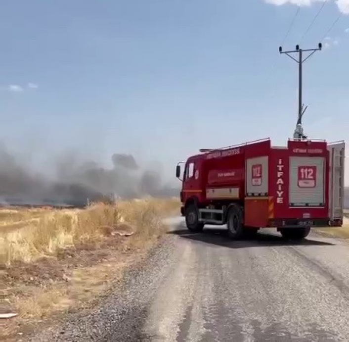 Adıyaman’da anız yangını korku ve paniğe neden oldu