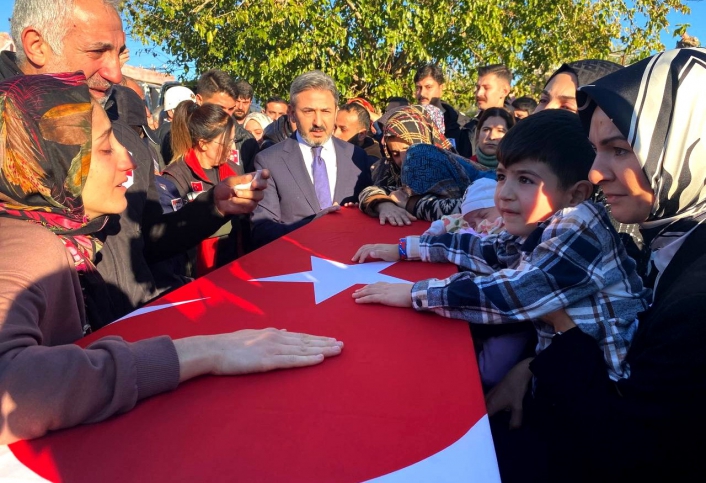 Bakan Göktaş´ın koruma ekibindeki polis memuru son yolculuğuna uğurlandı
