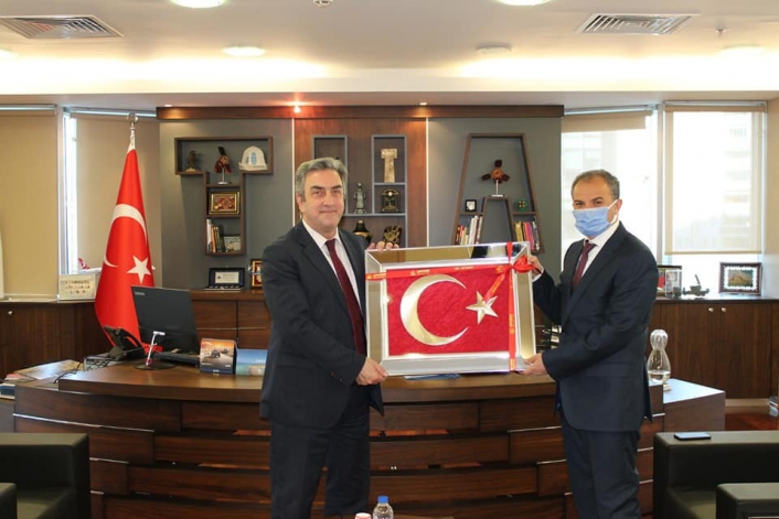 Başkan Kılınç, Türkiye Uzay Ajansını ziyaret etti
