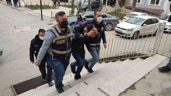 İş yerlerinden hırsızlık yapan şahıs yakalandı