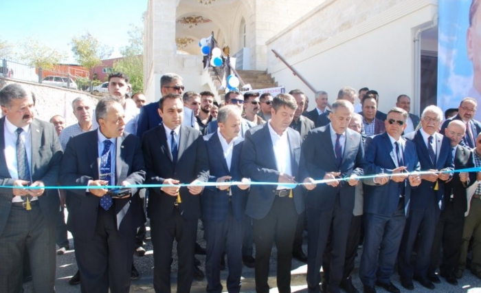 Besni´de Merinos Haci Mustafa Rabuş Camii ibadete açıldı
