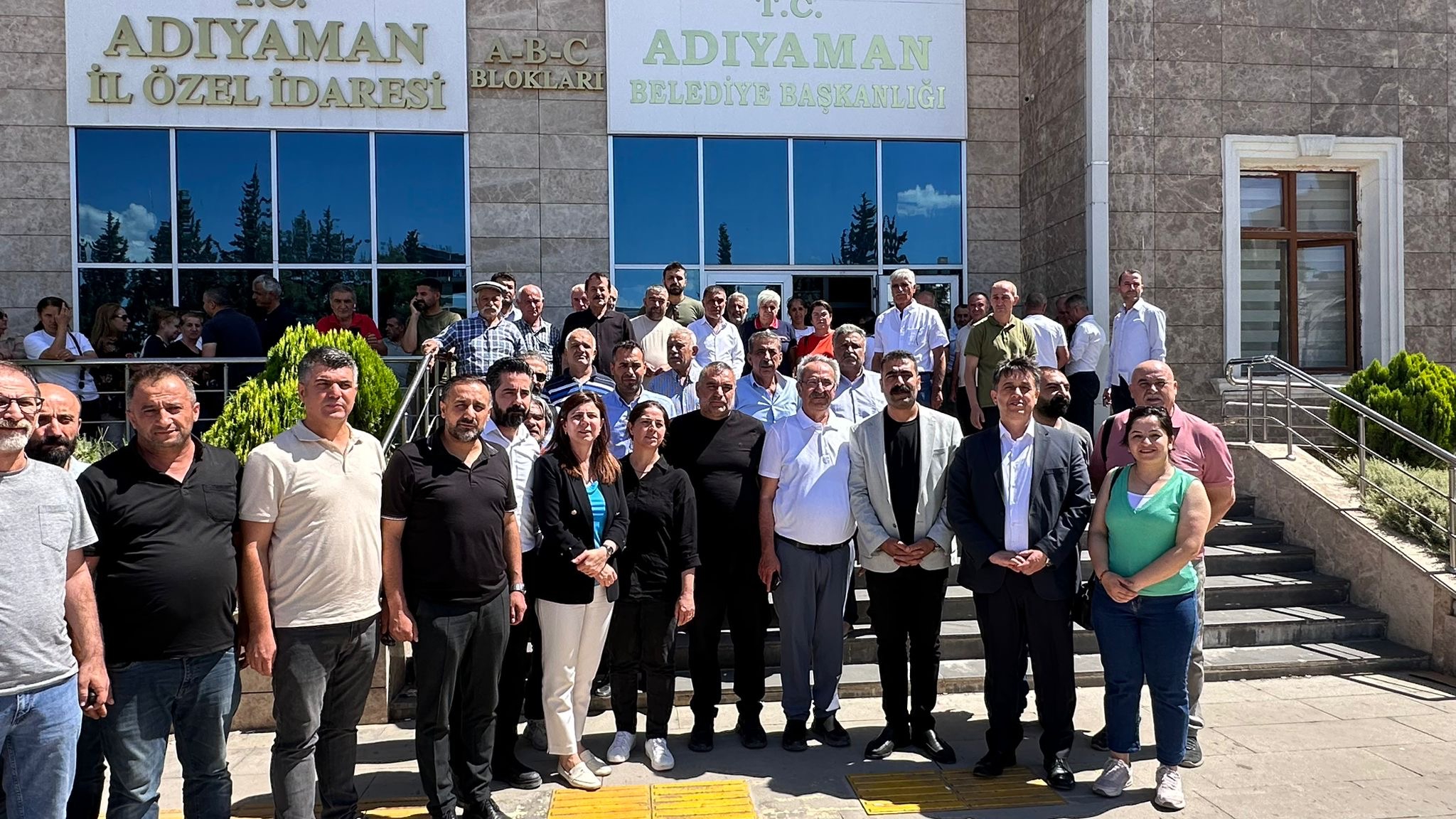 DEM Parti’den Gözaltı Sonrası Adıyaman Ziyareti