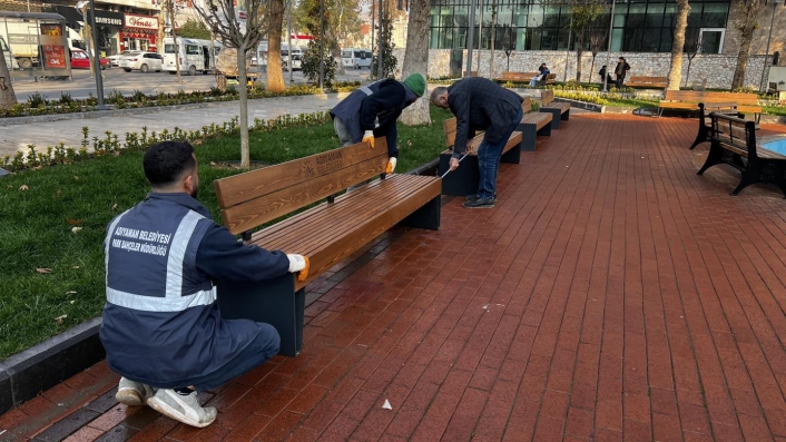 Demokrasi Parkı´ndaki yenileme çalışmaları tamamlanıyor