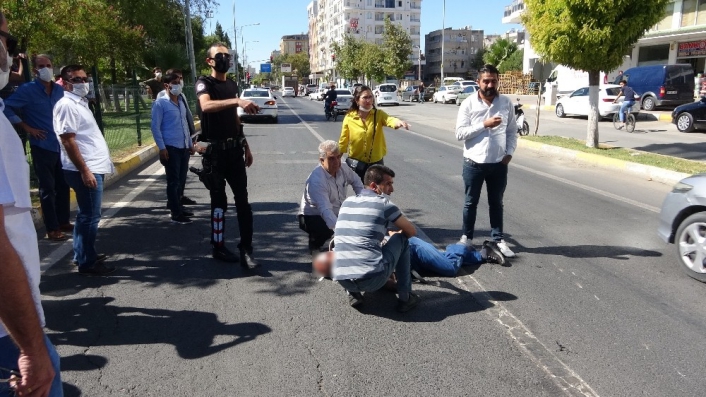 Emekli öğretmen kazada hayatını kaybetti