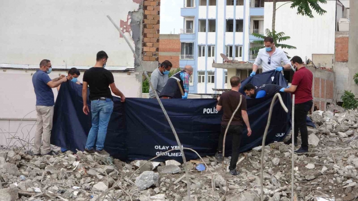 Adıyaman’da Enkazdan çıkarılan cesedin kimliği belirlendi