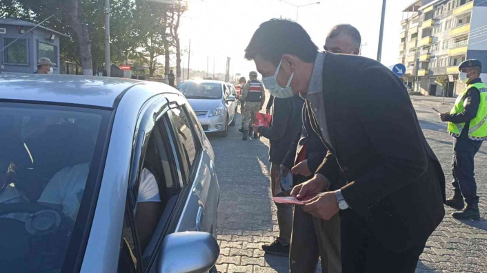 Gölbaşı ilçesinde, ´Bi hareketine bakar hayat´ trafik uygulaması yapıldı